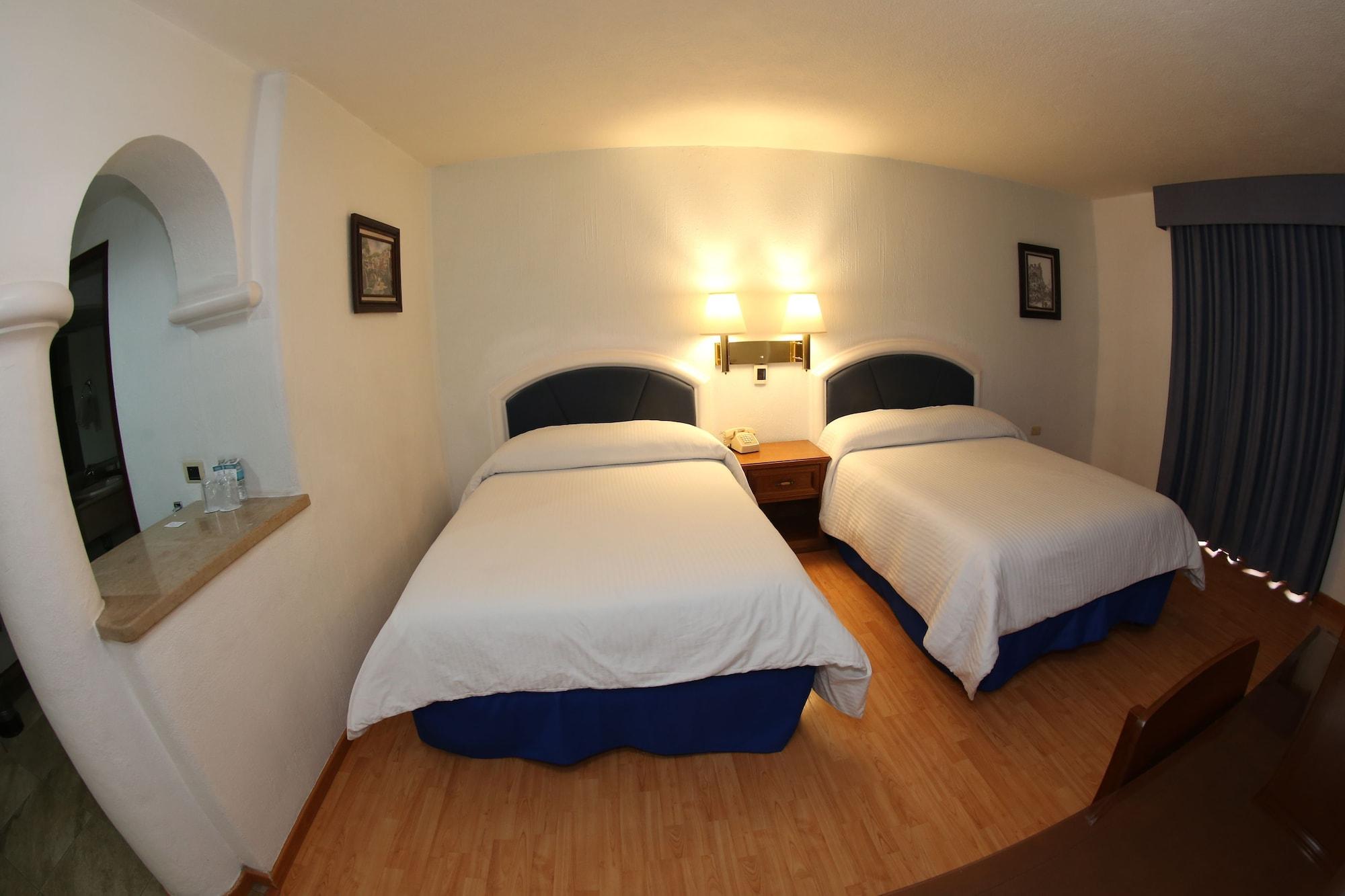 Hotel Gran Plaza & Convention Center Guanajuato Zewnętrze zdjęcie