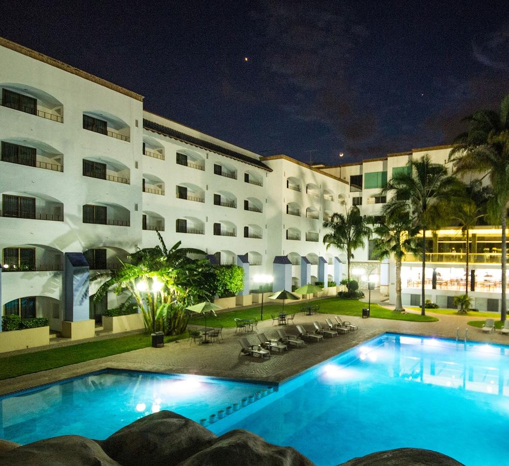Hotel Gran Plaza & Convention Center Guanajuato Zewnętrze zdjęcie