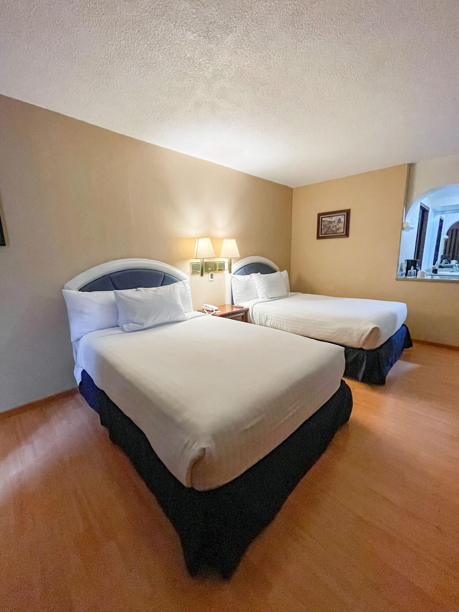 Hotel Gran Plaza & Convention Center Guanajuato Zewnętrze zdjęcie